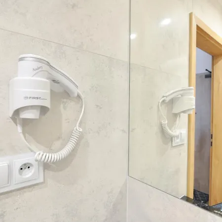 Apartamento Blisko Plazy Ustronie -nadmorski Luksus *