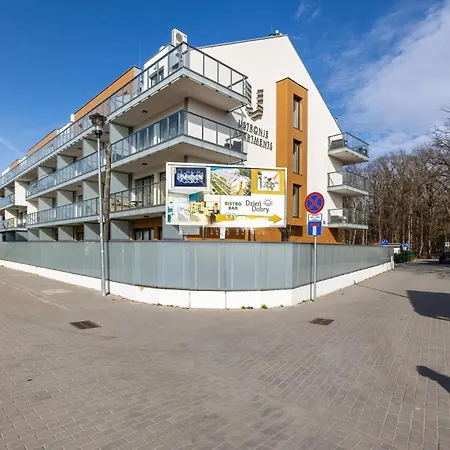 Apartamento Blisko Plazy Ustronie -nadmorski Luksus *