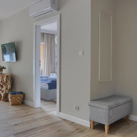Apartamento Blisko Plazy Ustronie -nadmorski Luksus *